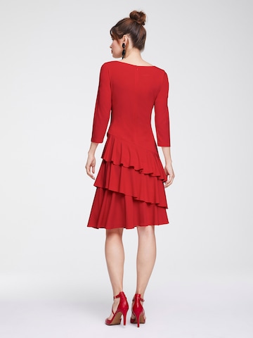 Robe heine en rouge