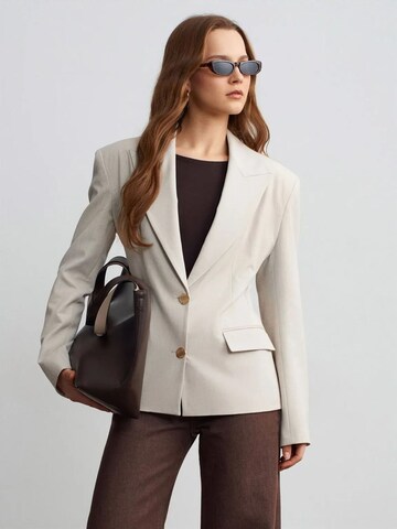 Blazer Dilvin en beige : devant
