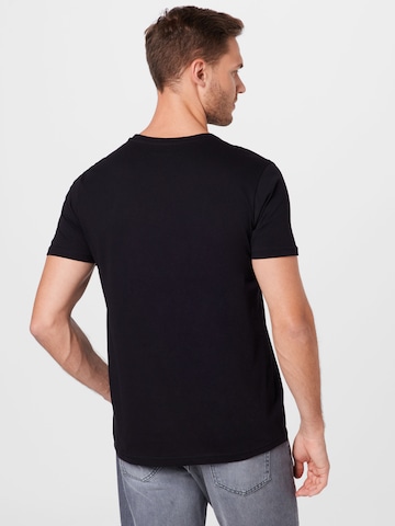 ALPHA INDUSTRIES T-Shirt in Schwarz