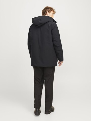 JACK & JONES Зимна парка 'JJEKeen' в черно