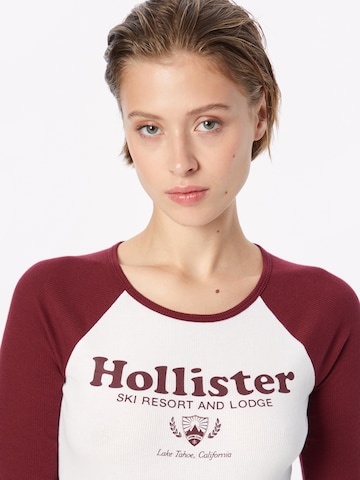 HOLLISTER Тениска в бяло