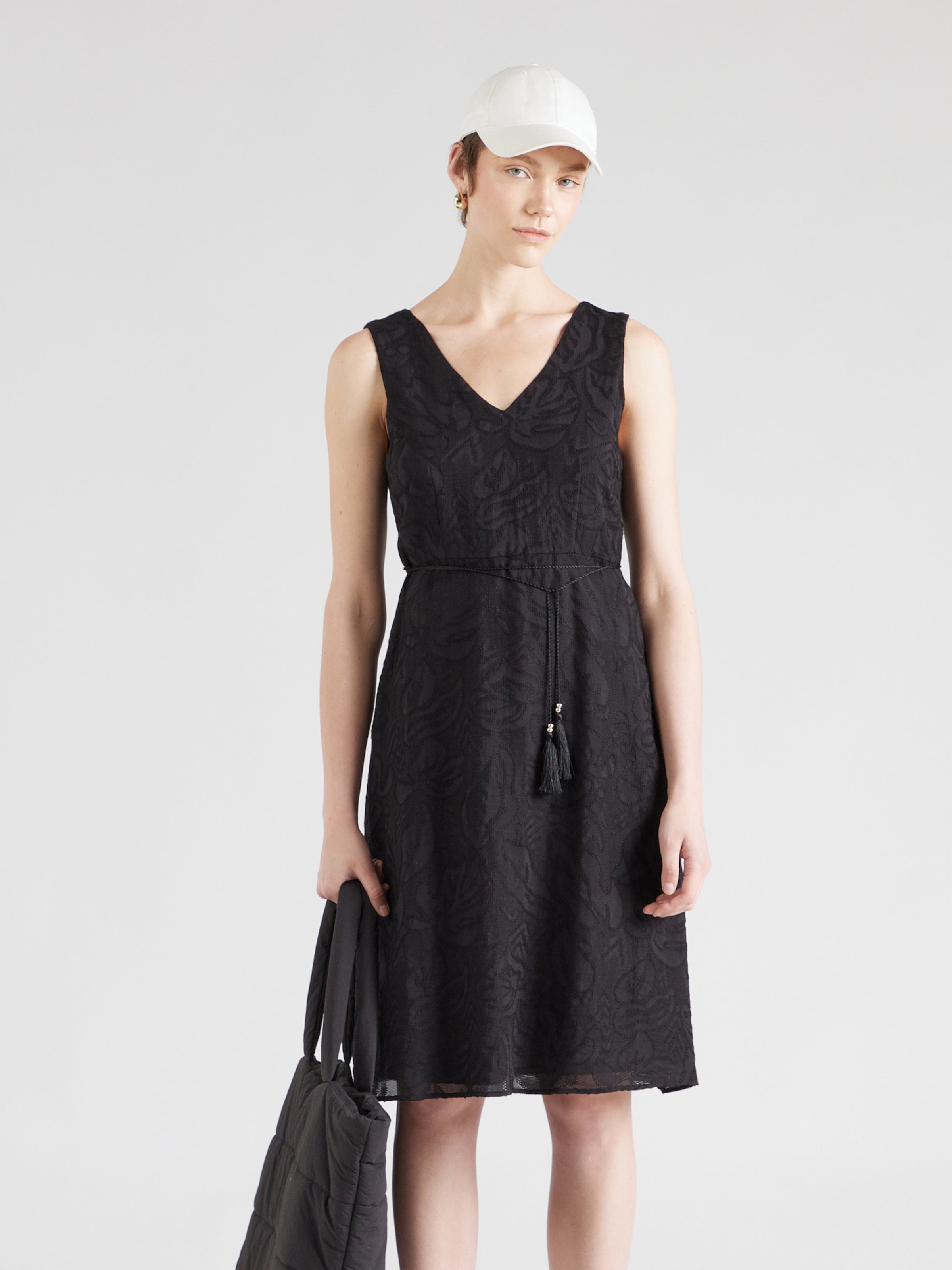 Robe sportswear chic femme new arrivals