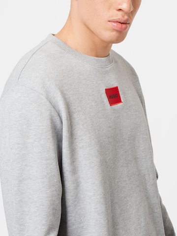 Sweat-shirt 'Diragol' HUGO Red en gris