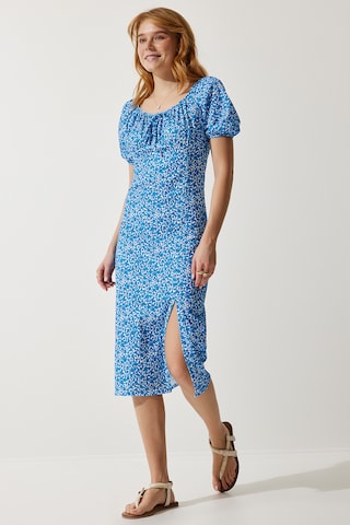 Robe Happiness İstanbul en bleu