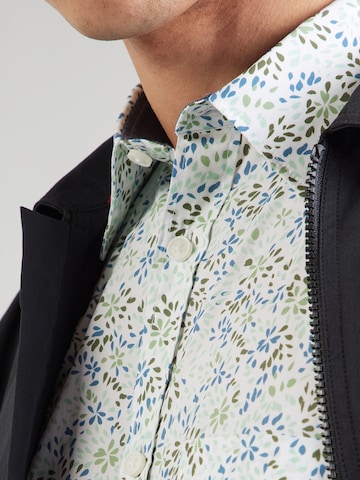 s.OliverSlim Fit Košulja - bijela boja