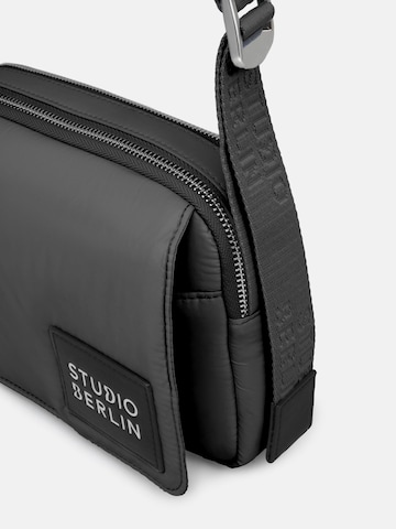 STUDIO BERLIN Crossbody Bag 'DAHLEM MINI' in Black