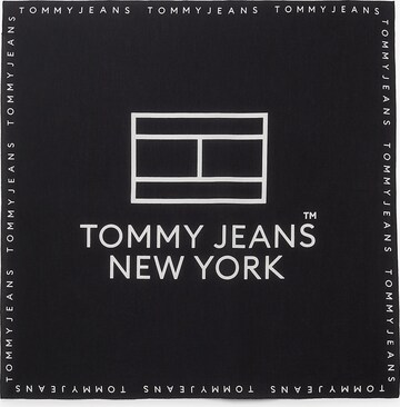Tommy Jeans - Chal en negro: frente