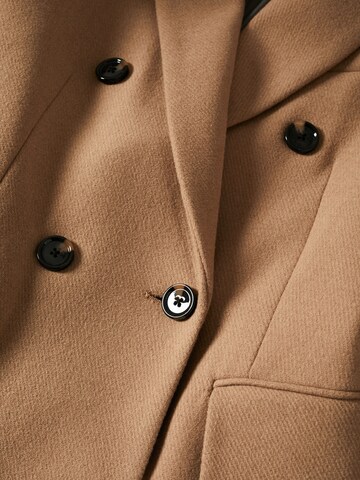 MANGO Between-Seasons Coat in Brown