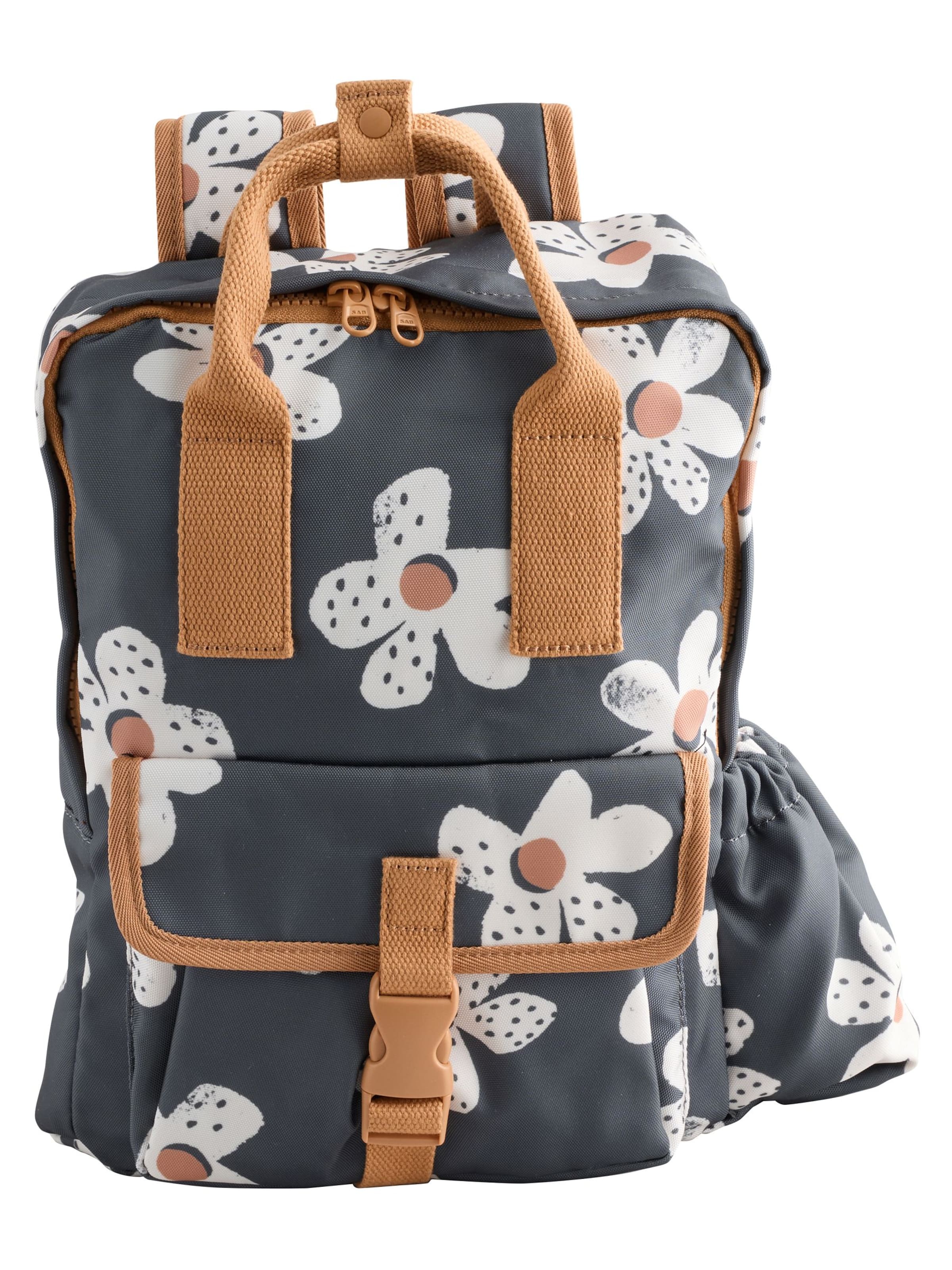 Next Hátizsák - fekete: elől