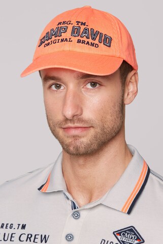CAMP DAVID Base Cap mit Logo-Applikation in Orange: Vorderseite