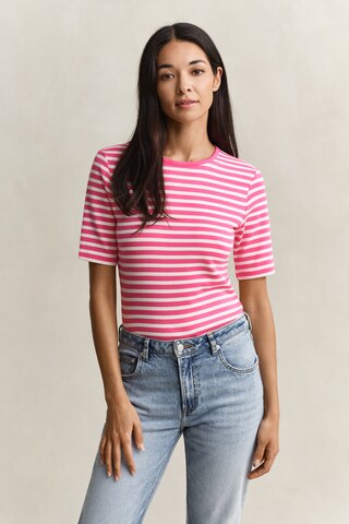 GANT T-Shirt in Pink: Vorderseite