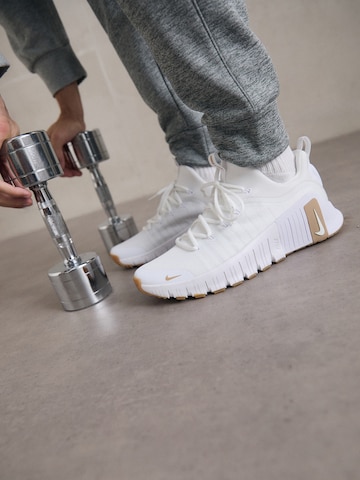 NIKE Sports shoe 'FREE METCON 6' in White