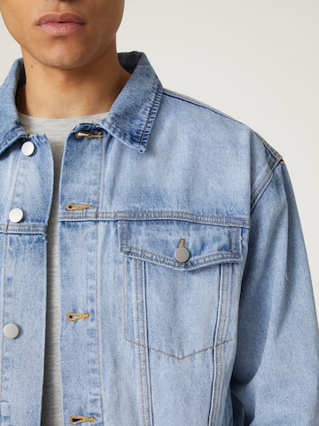 DAN FOX APPAREL Between-Season Jacket 'Hanno' in Blue