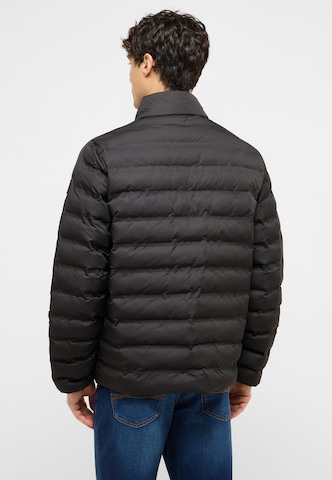 MUSTANG Jacke 'Creston' in Schwarz