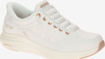 Baskets basses SKECHERS en blanc : devant