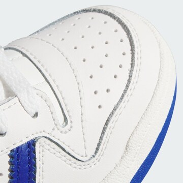 ADIDAS ORIGINALS - Zapatillas deportivas 'Forum' en blanco