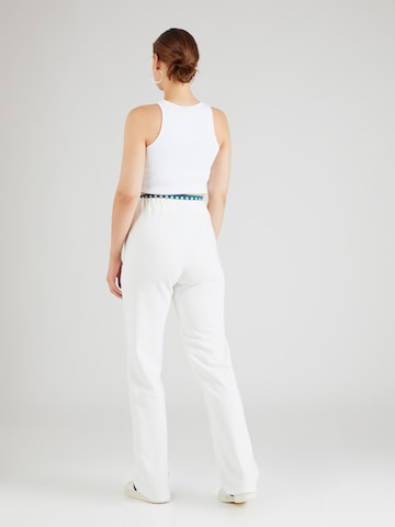 ELLESSE - Loosefit Pantalón 'Vernetti' en blanco