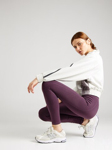 Hummel Skinny Sporthose 'Tif' in Lila