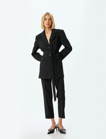 Koton Regular Pleated Pants in Black