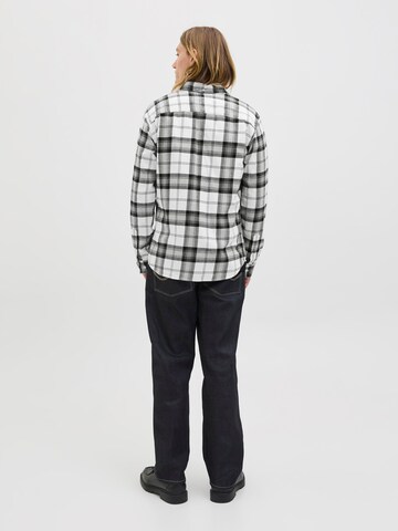 Coupe regular Chemise 'JPRBlubrook' JACK & JONES en noir