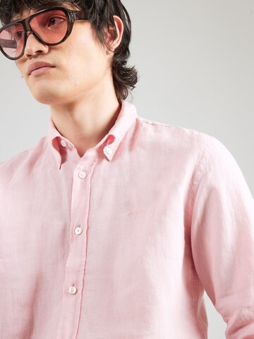 Regular fit Camicia 'Roan' di BOSS in rosa