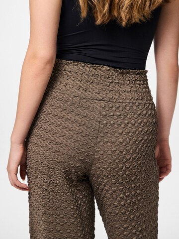 PIECES Regular Pants 'PCBROOKS' in Brown