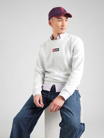Bluză de molton 'JJPAN' de la JACK & JONES pe alb: față