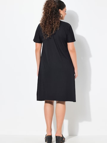 Robe Ulla Popken en noir