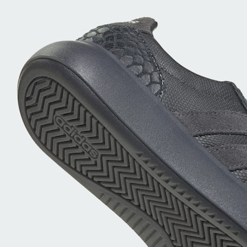 Baskets basses 'Barreda Decode' ADIDAS SPORTSWEAR en gris