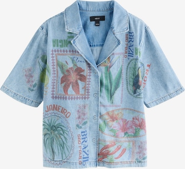 Next Pusero värissä sininen: etupuoli