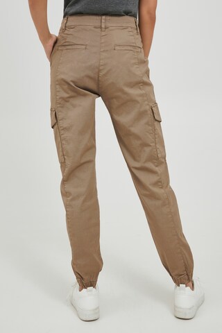 Oxmo Tapered Cargo Pants in Beige