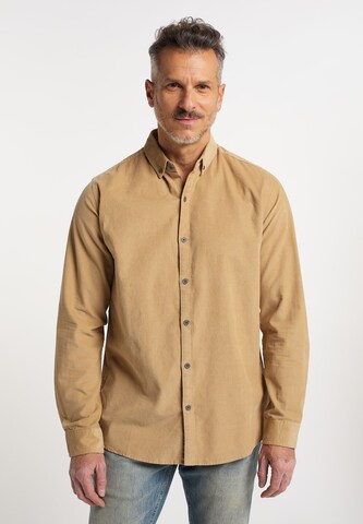 DreiMaster Vintage Regular fit Button Up Shirt in Beige: front