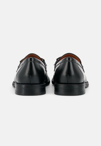 VAGABOND SHOEMAKERS - Zapatillas 'LINN' en negro