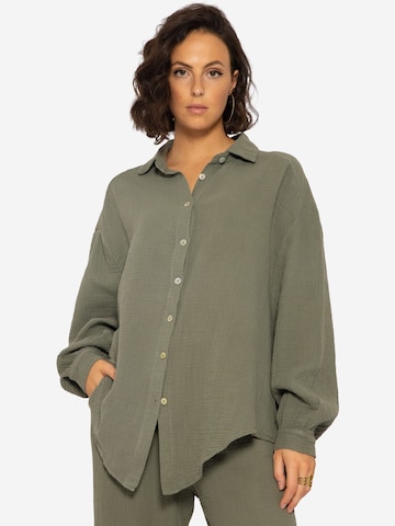 SASSYCLASSY Blouse in Green: front