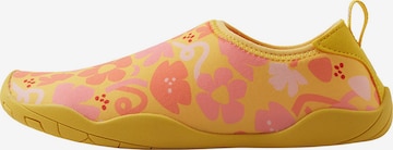Reima Beach & Pool Shoes 'Lean Junior' in Yellow: front