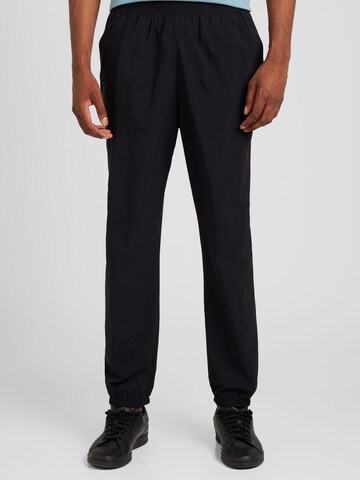 Effilé Pantalon 'Focus' On en noir : devant
