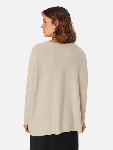 Masai Oversized Sweater 'MaFanasi' in Beige