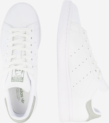 ADIDAS ORIGINALS Sneaker 'STAN SMITH' in Weiß