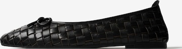 L37 HANDMADE SHOES - Sabrina 'UP IN THE AIR' em preto: frente