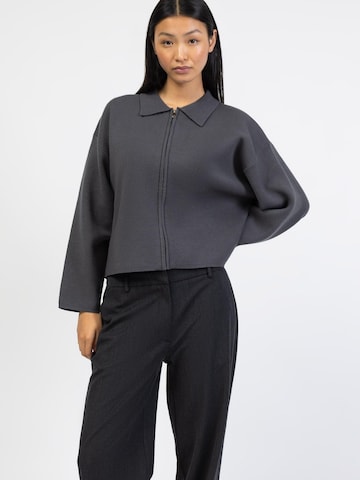 BROKE + SCHÖN Knit Cardigan in Grey