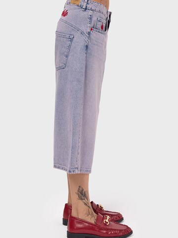 IT'S BASIC Loosefit Jeans 'BERMUDA DENIM SHORT' in Blauw
