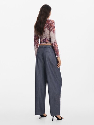 Loosefit Pantalon à plis Desigual en noir