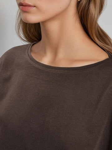 Busem Bluse in Braun