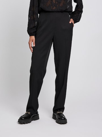 VILA Regular Trousers 'SIGNA' in Black: front