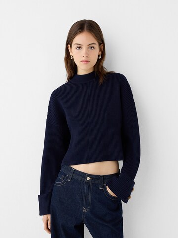Pull-over Bershka en bleu : devant