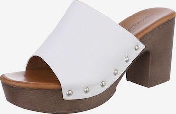 Ital-Design Mules in White: front