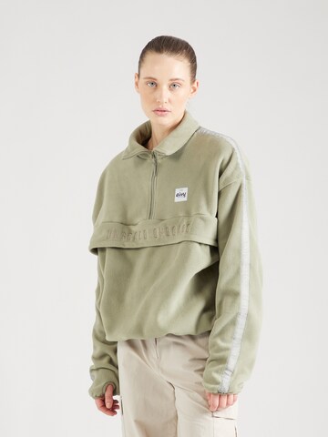 Eivy Athletic Sweater in Green: front