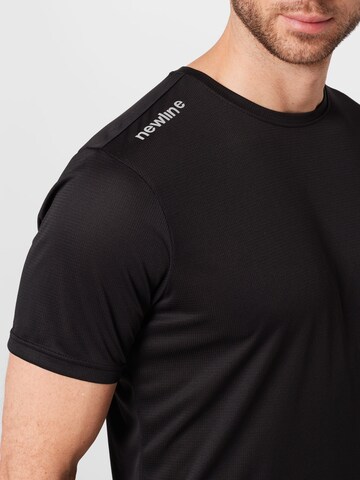 T-Shirt Newline en noir