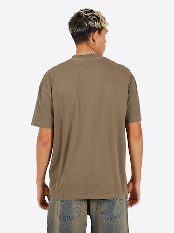 BRAVE SOUL Bluser & t-shirts i grå