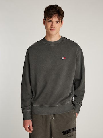 Felpa di Tommy Jeans in nero: frontale